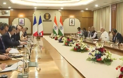 ನಿಯೋಗ ಮಟ್ಟದ ಮಾತುಕತೆ ನಡೆಸಿದ ಪ್ರಧಾನಿ ಮೋದಿ, ಫ್ರಾನ್ಸ್ ಅಧ್ಯಕ್ಷ ಮ್ಯಾಕ್ರನ್ | JANATA NEWS