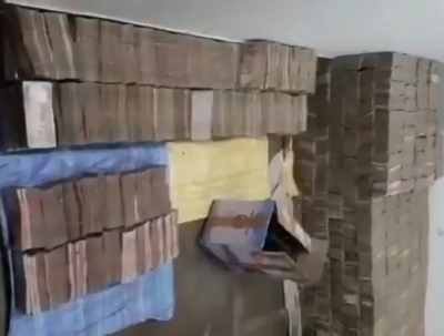 ಬಿಎಸ್ಎಫ್ ಕಮಾಂಡೆಂಟ್ ಜಿಬು ಮ್ಯಾಥ್ಯೂ ಸಿಬಿಐನಿಂದ ಬಂಧನ: 96 ಕೋಟಿ ವಶ? 