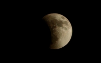 ಹೋಳಿ ಹುಣ್ಣಿಮೆ : ಕೇತುಗ್ರಸ್ತ ಚಂದ್ರಗ್ರಹಣ ವಿವರಗಳು; ಪದ್ಧತಿ, ಆಚರಣೆಗಳು | JANATA NEWS